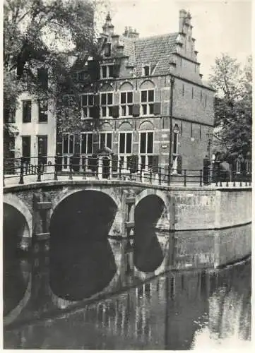 Netherlands Amsterdam house on 3 canals