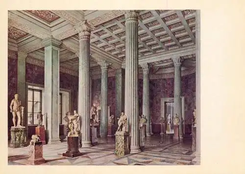 Russia Leningrad Ermitage museum E. Hau la salle de la sculpture ancienne