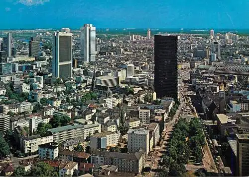 Germany Frankfurt am Main panorama mit Hauptbahnhof und Henninger Turm