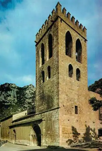 France l'eglise de Villefranche de Conflen le clocher romain