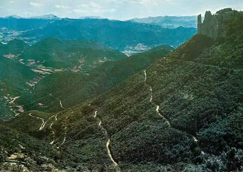 France Paysage du Vercors - les lacets de la route entre Die & le Col de Rousset