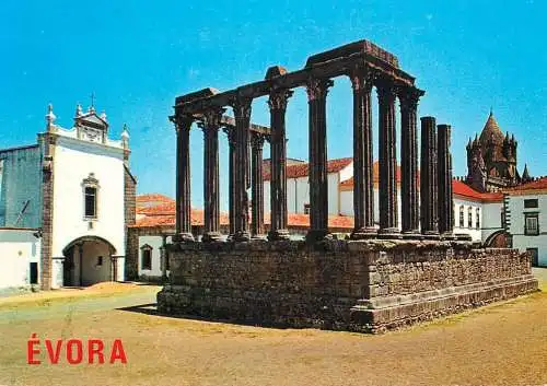 Portugal > Evora roman temple