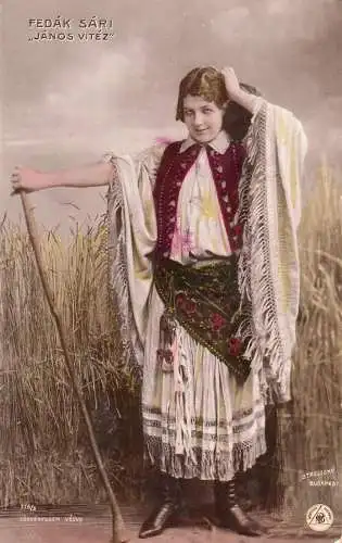 Hungarian female operetta prima donna singer Sári Fedák ( Sarolta Klára Mária Fedák ) "Janos Vitez"