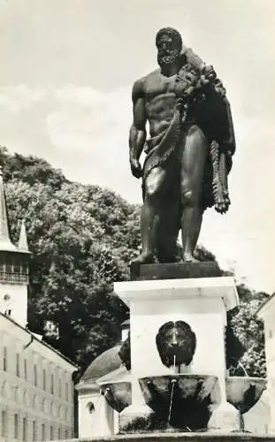 Romania Baile Herculane Statuia lui Hercule