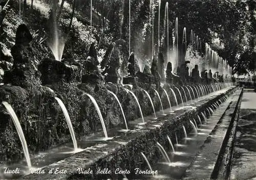 Italy Tivoli Villa d'Este Viale delle Cento Fontane