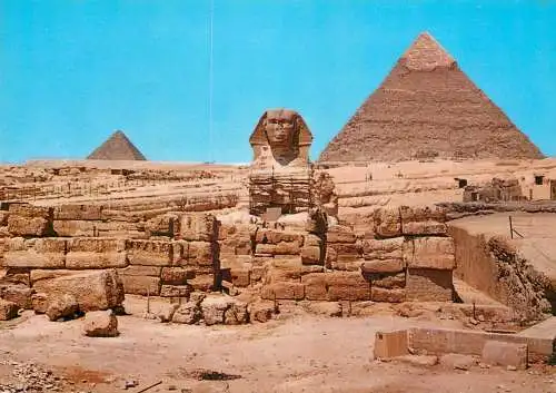 Egypt Giza the great Sphinx and Kephren  Mikerinos pyramids