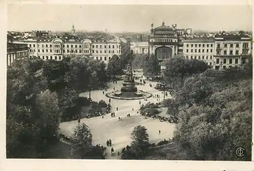 Russia Leningrad city square and statue