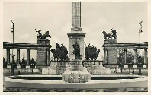 Hungary Budapest Millennium und Helden-Denkmal