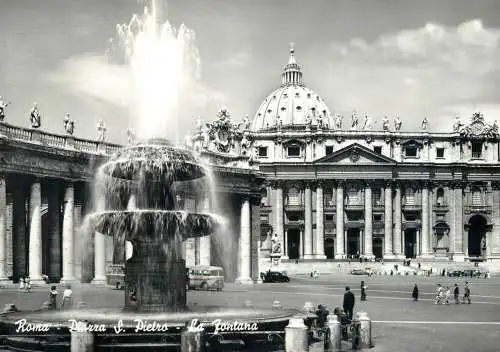 Italy Roma Piazza S Pietro La Fontana
