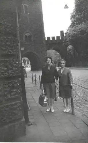 Allemagne foto city1965 Eisenach friends in the city