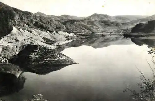Romania lacul de acumulare Firiza Maramures Baia Mare