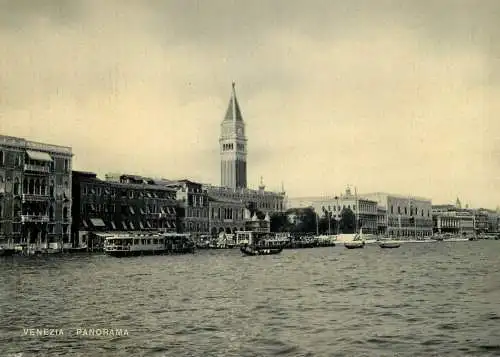 Italy Venezia cityscape panorama
