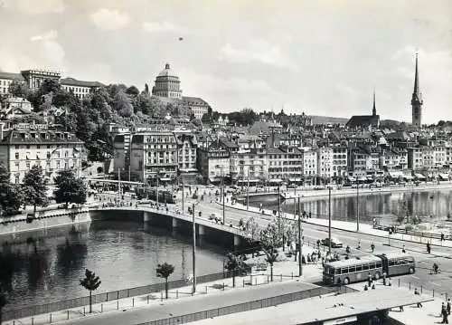 Switzerland Zurich Bahnhofbrucke mit Limmatquai