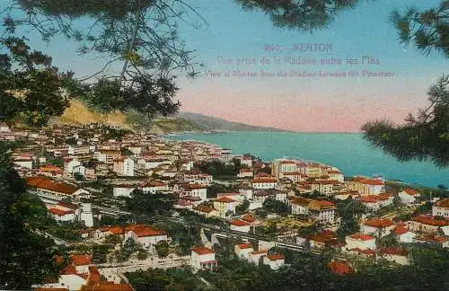 France Alpes maritimes Menton vue prise de la Madone entre les Pins