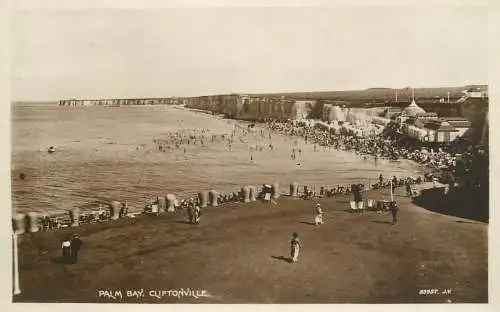 UK Scotland Cliftonville palm bay
