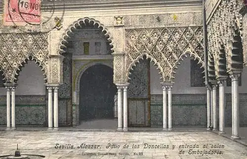 Spain Sevilla Alcazar patio de las Doncellas