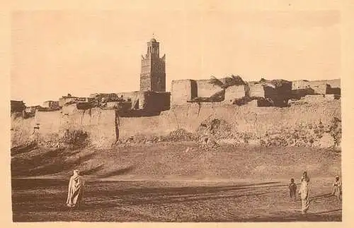 North Africa ethnic community life Algerie Tamacine le village et les remparts