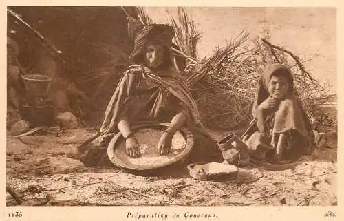 North Africa ethnic community life Algerie preparation du Couscous