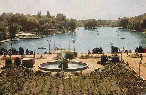 Uzbekistan Tashkent parc and fountain