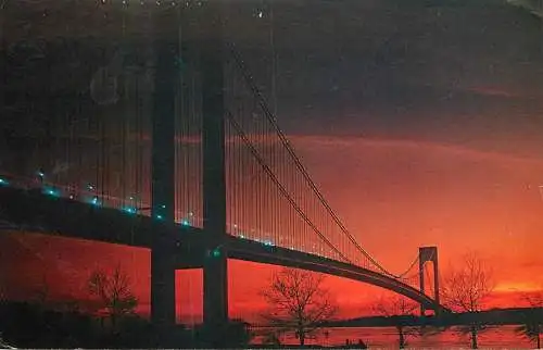 USA New York Verrazano-Narrows Bridge nocturnal view