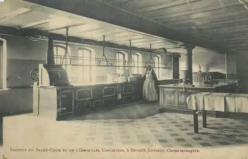 Heverle Institute du Sacre Coeur&de l'Immaculee Concepcion classe menagere