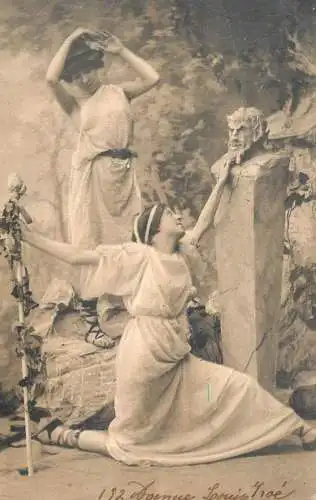 Fancy card women beauty theatre scene toga and statue 1905