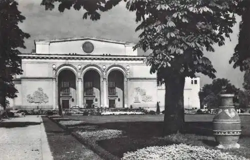 Romania Bucuresti teatrul de opera si balet