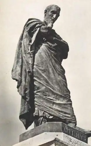Romania Constanta statuia lui Ovidiu