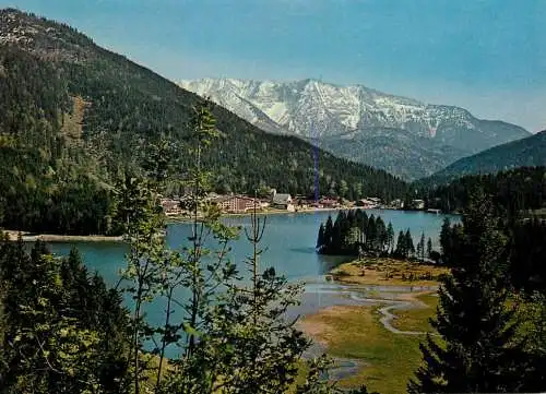 Germany Bergdorf Spitzingsee Hohenluftkurort mit Sonnwendjoch