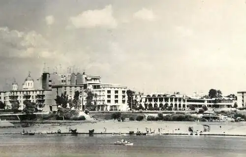 Romania Mangalia plaja si hotel