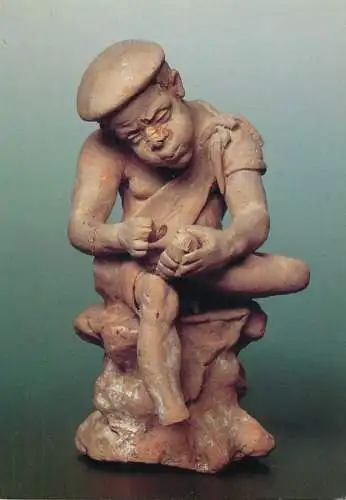 Germany Berlin Antikenmuseum Priene Kleinasien Der Dornauszieher Terrakotta statue