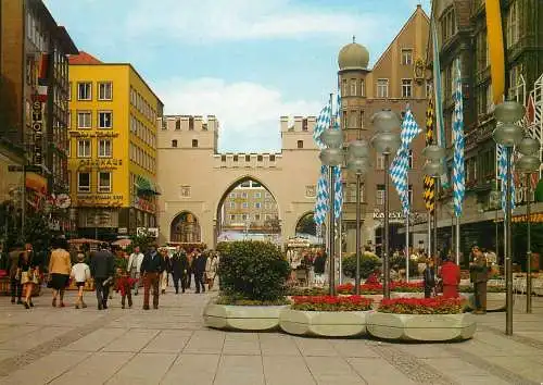 Germany Munchen Neuhauserstrasse und Karlstor