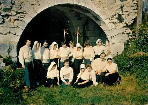 Folklore and traditions costumes folk types costumes de Les Arentelles de Saintonge