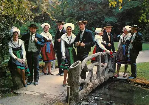 Folklore and traditions costumes folk types costumes de bretagne le cercle de Rennes
