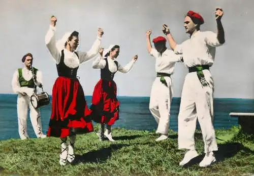Folklore and traditions costumes folk types scenes ballets basques de Biarritz
