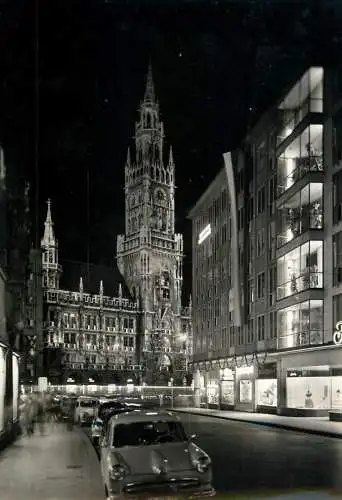 Germany Bavaria > Muenchen Rosenstrasse and city hall