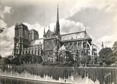 France Paris > Notre Dame de Paris 1958