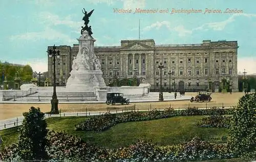 United Kingdom England London Buckingham Palace Victoria memorial
