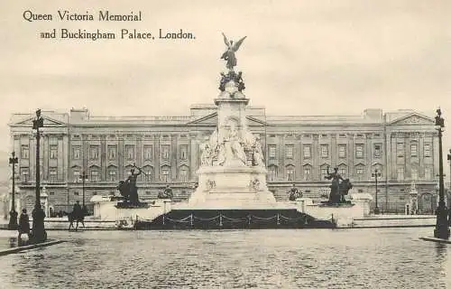 UK England London Buckingham Palace Queen Victoria memorial