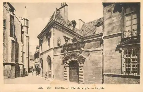 France Dijon Hotel de Vogue - facade