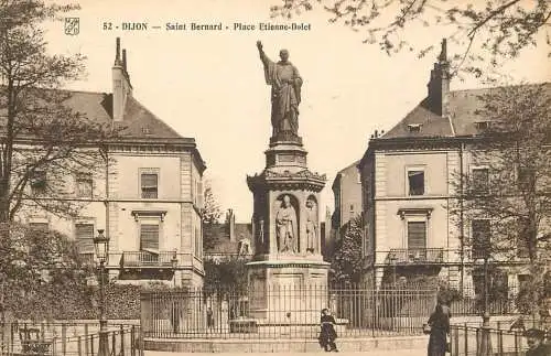 France Dijon Place Etienne-Dolet Saint Bernard statue