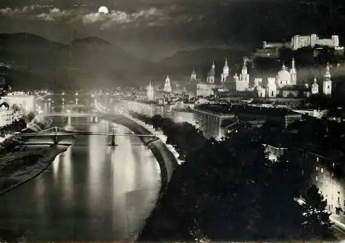 Austria Salzburg bei Nacht