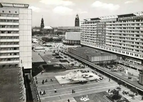 Germany Dresden Blick auf die Prager Strasse