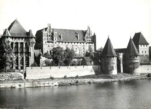 Poland Malbrok Nogat Castle western side