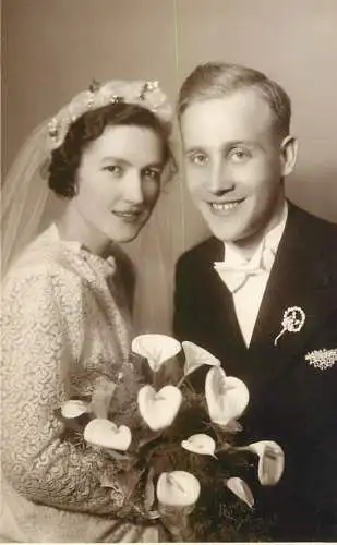 Real photo newlywed couple 1938 picture