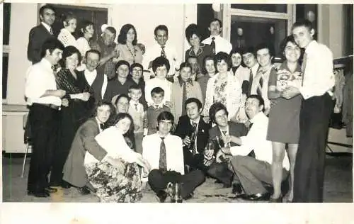 Real photo social history young gentlemen and ladies party types group picture