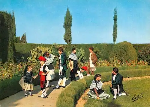 Folklore de France traditions costumes folklore Catalan