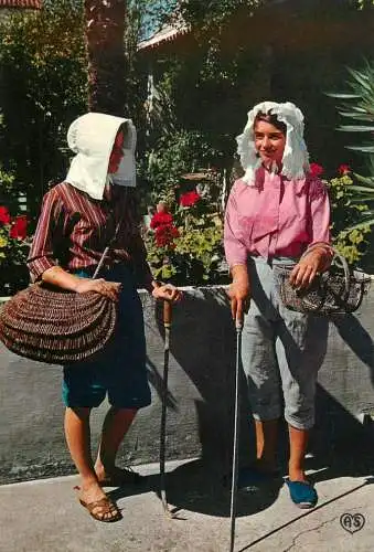 Folklore de France traditions costumes charentais