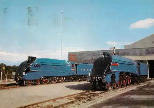 London & North Eastern Railway A4 Class Pacific Mallard 1935 (left) & Sir Nigel Gresley (right)
