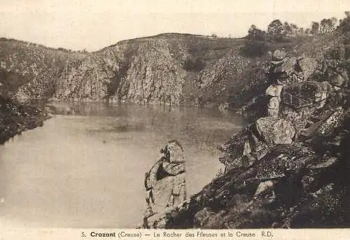 France Crozant Creuse le rocher des fileuse